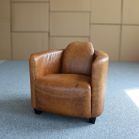 Amerikanischer Retro-Stil Echtleder Einzelsessel Designer-Loungesessel für Wohnzimmer Whiskey-Zigarren-Bar-Stuhl Clubsessel