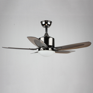 Europäischer Stil 42-Zoll Traditioneller Moderner Dekorativer Deckenventilator Dimmbares <span class=keywords><strong>LED</strong></span>-Licht 5 Flügel DC-Motor - Elegante Wohnzimmerbeleuchtung - Product Image 1