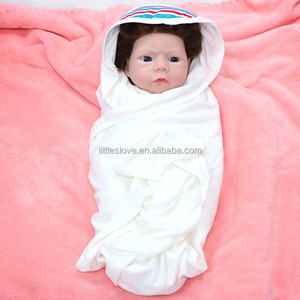 دمية طفل مولود من جديد مصنوعة يدويًا على شكل دمية واقعي وحديثي الولادة من السيليكون مقاس 18 بوصة - Product Image 4