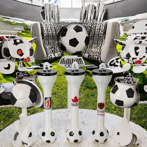 Verre de jardin réutilisable de 500 ml en forme de ballon de football, sans BPA, couleur et logo personnalisés pour les fêtes en plein air, fabriqué au Vietnam - Product Image 5