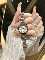 Montre à quartz en métal pour femme, cadran soleil, montre-bracelet tendance pour femme, mouvement précis, montre-bracelet classique pour femme