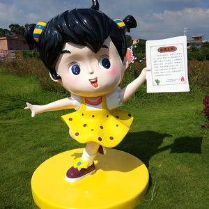 Escultura de Resina con Figura de Dibujos Animados Personalizada, Diseño Moderno y Duradero para Exhibición en Parques y Jardines Comunitarios - Product Image 2