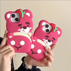 <span class=keywords><strong>Cover</strong></span> Mobile all'ingrosso cartone animato orso fragola in <span class=keywords><strong>Silicone</strong></span> custodia per telefono per Apple <span class=keywords><strong>iPhone</strong></span> 15 14 13 12 Pro Max 11 - Product Image 1