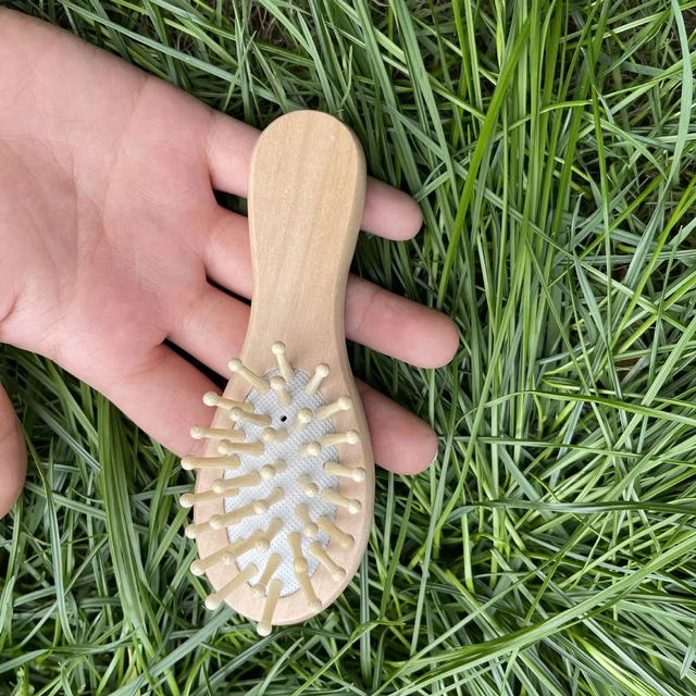 Eco-Friendly Anti-Static Mini Baby Bamboo Comb Custom Paddle Hairbrush Kids Cushion Brush Salon Natural Wooden Pocket Beard Comb