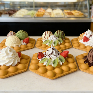 Realistic PU Egg Waffle Prop <b>Bubble</b> Waffle With <b>Toppings</b> Faux Cafe Display Fruit Kiwi Vanilla Scoops Matcha Creamy Pancake Model - Product Image 3