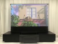 Projecteur laser UST Aetherion Max 4K RGB avec Smart TV intégrée, écran électrique ALR CBSP de 100/120 pouces 16:9 à déplacement au sol