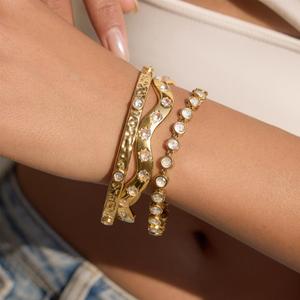 Pulsera Geométrica de Circonita con Baño de Oro y Engaste de Bisel, Joyería para Uso Diario de Mujer - Product Image 2