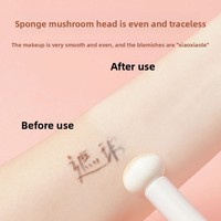 Kuas Concealer Kecil dengan Kepala Spons, Kuas Kosmetik Portabel untuk Aplikasi Concealer