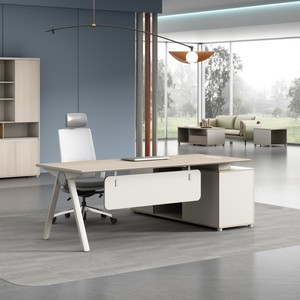 Escritorio Modular de Alta Gama BETUXE 2025 para Gerentes y Supervisores, con Superficie Reforzada, Serie Simple, Estilo Panel de Madera - Product Image 1