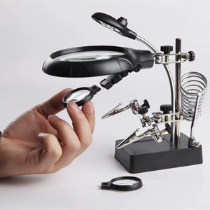 Plug Soudage Loupe 5 LED Clip Auxiliaire Loupe 3 In1 Main Soudure <span class=keywords><strong>Fer</strong></span> À <span class=keywords><strong>Souder</strong></span> Stand Holder Station Loupe - Product Image 2