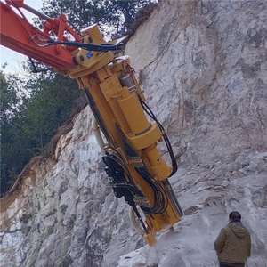 Máy khoan giàn khoan PD130 tích hợp máy khoan và tách đá thủy lực, gắn kèm máy xúc - Product Image 6