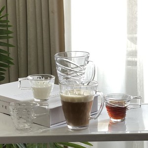 Gelas Kristal Tekstur Bulan Sabit dengan Gagang, Mug Minimalis Unisex yang Dapat Digunakan Kembali untuk Kopi, Teh, Air, Penggunaan di Rumah dan Kantor - Product Image 1