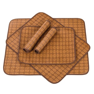 LEGEND Premium Umweltfreundliche Wasserdichte Kühlmatte für Hunde und Katzen Komfortables Nest für Warmes Wetter aus Massivem Bambus - Product Image 1
