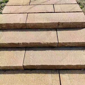 Dalles de granit jaune naturel vieilli en gros pour pavage de jardin de ville ancienne - Product Image 6