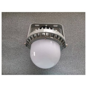 Projecteur LED Tri-Proof SZSW7150 30W 50W Étanche Anti-éblouissement pour l'éclairage des centrales électriques - Product Image 1