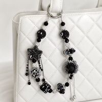 Breloque de sac de luxe noire à perles étoiles, breloque gothique en forme de rose, dés en cristal, porte-clés argenté, pendentif de téléphone - Vente en gros
