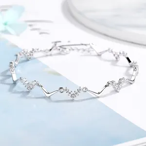 S925 Sterling Silver V-shaped Wavy Diamond Fashion Bracelet