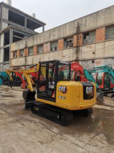 Excavatrice CAT 305.5E2 d'occasion avec des performances stables et des faibles consommations <span class=keywords><strong>de</strong></span> carburant - Product Image 4