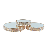 Présentoir en métal doré avec perles en cristal, support élégant de gâteau de mariage et décoration, style cour de luxe, offre spéciale, 1 pièce