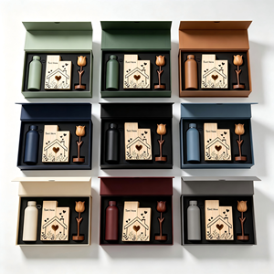 Cajas de Regalo Personalizadas de Alta Calidad para Clientes, Decoración para el Hogar con Adornos de Flores de Madera y Candelabros - Product Image 1