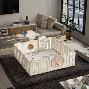 คอกกั้นเด็กแบบพลาสติกสำหรับใช้ในบ้าน พับเก็บได้ ใช้เป็นรั้วสนามเด็กเล่นสำหรับเด็กอนุบาลและบ้านเด็กเล่น - Product Image 1