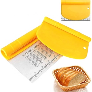 Raspador de cocina 2 en 1, raspador de masa de acero inoxidable y juego de raspador de tazón de PE con medición - Product Image 1