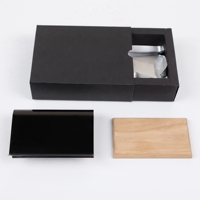 Diffuseur d'arômes de luxe en bois naturel et métal pour voiture, clip personnalisé pour pare-soleil, diffuseur d'huiles essentielles longue durée rechargeable pour voiture