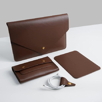 Set Aksesoris Tas Laptop Kulit PU Langsung dari Pabrik, Termasuk Mouse Pad, Pengikat Kabel, Bundel Perlengkapan, Pasokan Vendor
