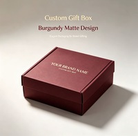 Boîte cadeau rigide pliable bordeaux personnalisée, estampée à chaud avec logo de marque élégant pour emballages cadeaux de cosmétiques et de souvenirs haut de gamme