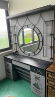 Station de coiffure moderne de luxe double face avec miroir et armoire pour salon