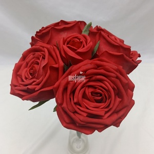 Rose Soft Premium schiuma rivestita in lattice eleganti fiori artificiali rosso reale vero tocco rosa fiore - Product Image 1