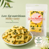 Friandises pour chiens directement de l'usine : cubes de fromage, graines de citrouille, aliments pour animaux, lait, calcium, friandises nutritives, aides à l'entraînement, en sachet, Qingdao