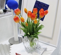 Tulipe en silicone Fleurs artificielles pour l'obtention du diplôme Fête des mères Pâques Noël Nouvel An Halloween Populaire pour les fêtes