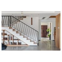 Direkt vom Hersteller: Doppelträger-Treppe für Innenräume, Moderne Massivholzstufen aus Eiche, Rostfreies Drahtseil-Geländer, Gerade Treppe