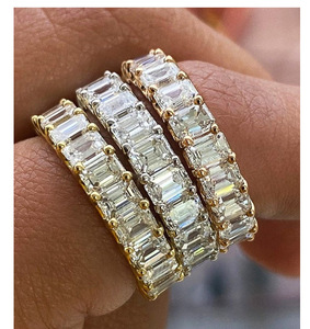 Anillo de Eternidad Completo de Cobre con Circonitas Baguette, Bañado en Color, Banda de Eternidad con Circonitas Cúbicas Baguette - Product Image 5