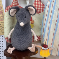 Peluche Jellycat Sweet Mouse de la série Yummy de Lakeland, avec broderies, style britannique