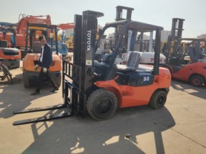 Gebruikt <span class=keywords><strong>Toyota</strong></span> Heftruck 7FD50 3000kg Capaciteit Originele Japanse Heftruck met Originele <span class=keywords><strong>Toyota</strong></span> Motor Getest & Gecertificeerd - Product Image 2