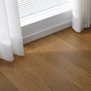 Suelo <span class=keywords><strong>Laminado</strong></span> <span class=keywords><strong>de</strong></span> Madera Sintética Resistente con Textura <span class=keywords><strong>de</strong></span> <span class=keywords><strong>Roble</strong></span>, Resistente a los Arañazos, para Hogares, Apartamentos y Oficinas, Sistema <span class=keywords><strong>de</strong></span> Instalación Fácil Click-Lock - Product Image 2