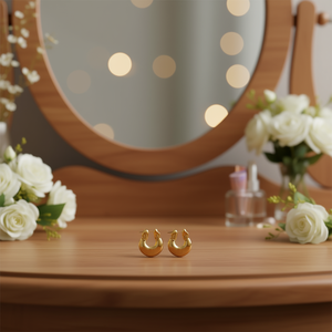 Boucles d'oreilles Huggie dorées plaquées or 18 carats, en alliage géométrique, unisexe, tendance, à la mode - Product Image 2