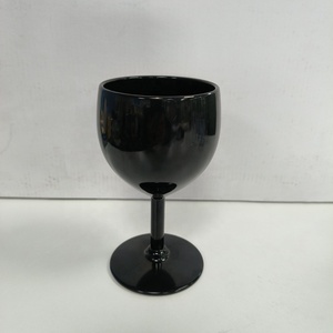 <span class=keywords><strong>Verre</strong></span> à vin en acrylique noir sans BPA de 20 cl, à long pied, design minimaliste pour les fêtes - Product Image 5
