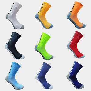 Factory Custom Sports Grip <b>Socks</b>, Basketball <b>Running</b> Football Crew <b>Socks</b> with Anti Slip Cushion Design - Product Image 3