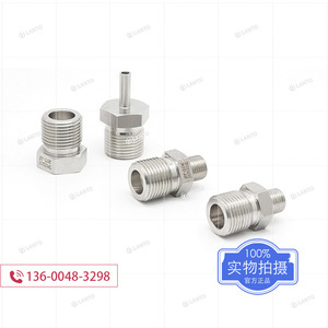 อะแดปเตอร์ BY-LOK G5/8 แบบเว้า ต่อกับ 1/4 NPT ทำจากเหล็กกล้าไร้สนิม 316L สำหรับถังแก๊ส - Product Image 1