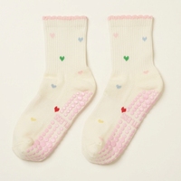 Chaussettes de Pilates Yoga Grip pour femmes avec logo personnalisé, conception libre, course à pied, broderie de dentelle d'oreille en bois d'été antidérapante pour le sport