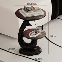 Table d'appoint moderne gothique en fibre de verre, table basse créative en FRP avec crâne et rose, table d'appoint double niveau style Dark Art pour la décoration du salon