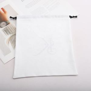 Bolsa de Almacenamiento de Cosméticos con Cordón de Algodón Muselina y Logotipo Personalizado, Bolsa de Regalo de Lujo para Calcetines y Cabello, Reciclable y Personalizable - Product Image 5