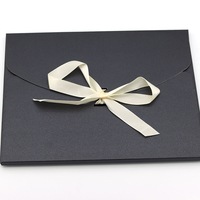 Enveloppes d'emballage en papier pliables personnalisées avec logo pour foulards en soie en gros, avec ruban