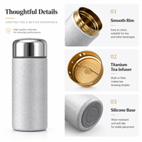 Bouteilles d'eau portables réutilisables en titane à double paroi isolées sous vide de 10 oz avec infuseur à thé, personnalisées et de luxe, pour le voyage