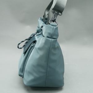 Servicio de Desarrollo y Diseño de Bolsos de Nylon y Bolsos de Mano para Hombre, ODM OEM, Soluciones Personalizadas para su Visión Única - Product Image 3