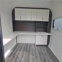 Petite maison conteneur modulaire préfabriquée mobile à structure en acier personnalisée en usine Cabine Apple préfabriquée de luxe pod hôtel sur roues t
