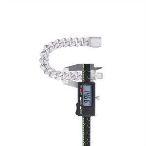 ขายส่งจากโรงงาน สร้อยข้อมือคิวบันลิงค์แบบฝังเพชรขนาด 15 มม. เงินแท้ 925 ชุบแพลตตินั่ม พร้อมใบรับรอง GRA เครื่องประดับฮิปฮอปสำหรับผู้ชาย - Product Image 5